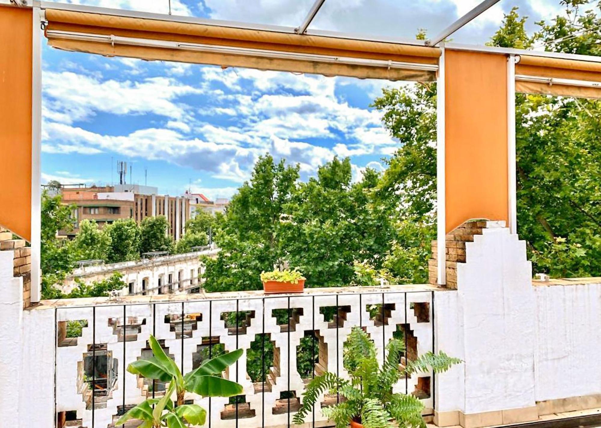 Charming 2 Bedroom Boutique Triplex Apartment With Private Terrace At Seville City Center By Ocityzen Bagian luar foto